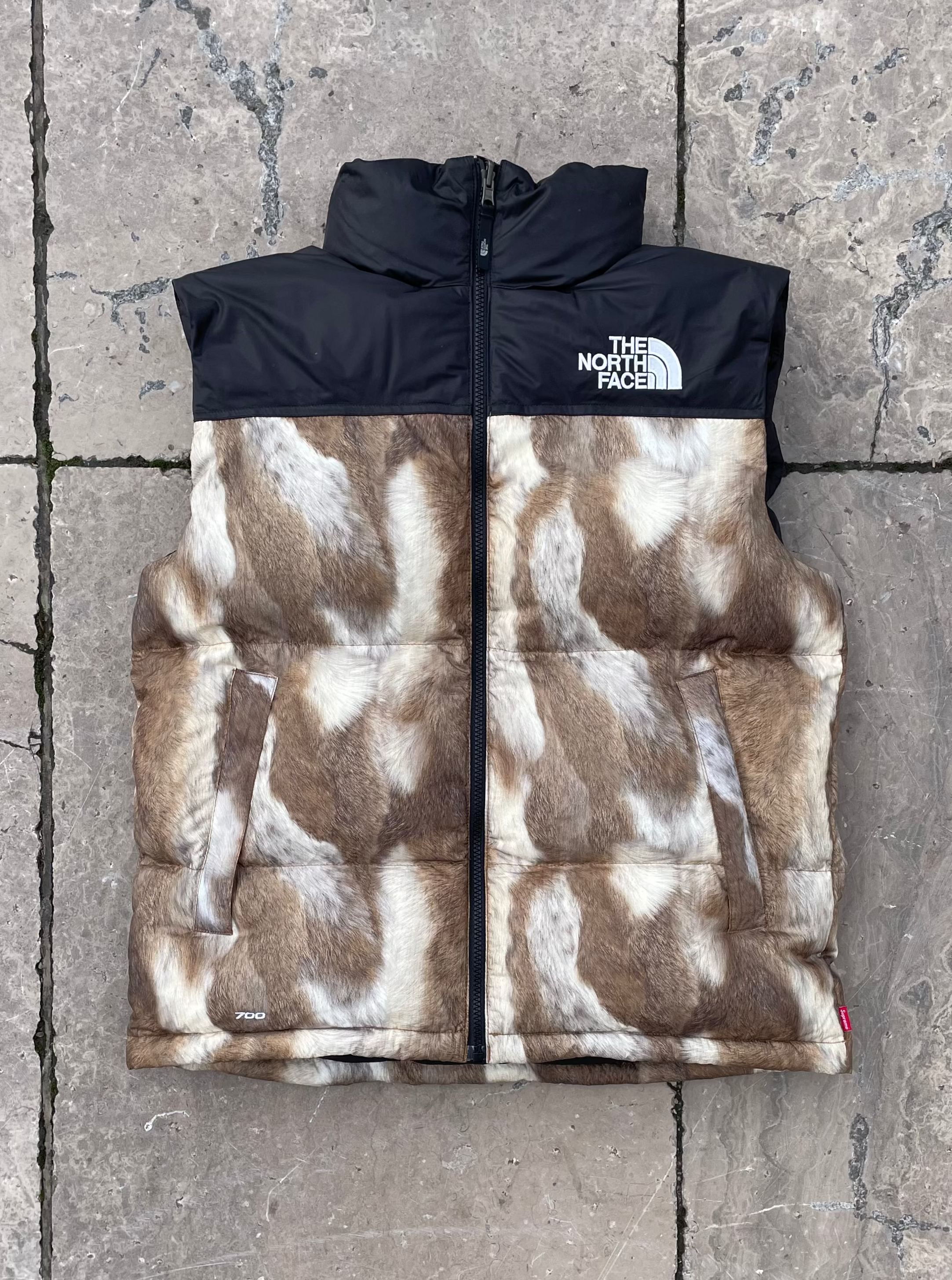 The North Face / Supreme nuptse 2013