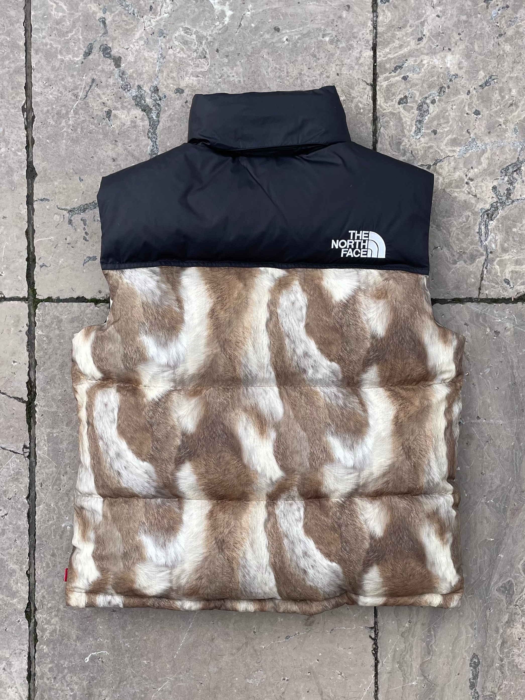 The North Face / Supreme nuptse 2013
